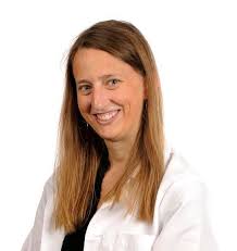 Introducing Stephanie White, PharmD the 2019 Practitioner Innovation in  Immunization Practices Incentive Grant Recipient! Project Proposal:  Increasing Pneumococcal Vaccination Rates in a Rural Community An alumna of  Mercer University College of Pharmacy,