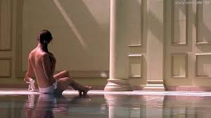 Hottest Russian pornstar Irina strips nude in swimming pool - XNXX.COM