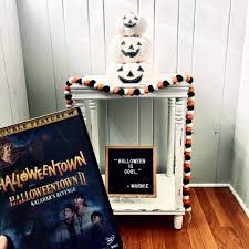 Another Classic Halloween Movie Who S Up For Watching Halloweentown Samanthasafety