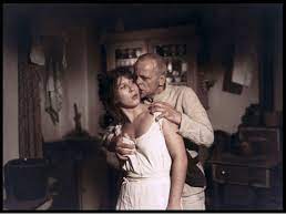 Versatile stage and screen actress best known for werner herzog films (best supporting winner at cannes for woyzeck). Interview Mit Eva Mattes 70er Jahre Herrlich Durchsichtige Blusen Gesellschaft Tagesspiegel