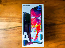 Samsung Galaxy A70 Review With Pros and ...