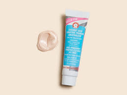 Hello Fab Coconut Skin Smoothie Priming Moisturizer By First Aid Beauty Skin Moisturizer Ip In 2021 Favorite Makeup Products Priming Moisturizer First Aid Beauty