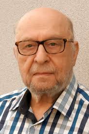 What does Keskus mean and what is the history of Keskus Mall?