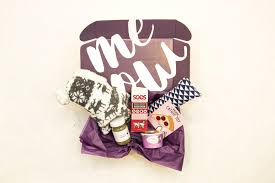 27 results for puppy gift box. Meow Gift Whiskerbox