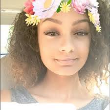 Sade Haynes's Instagram, Twitter & Facebook