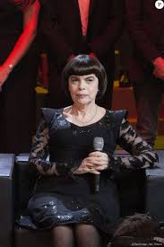 De rêve en rêverie (evergreen) by mireille mathieu 3:13 Exclusif Mireille Mathieu Hommage A Charles Aznavour Lors De L Emission Monsieur Aznavour Diffusee Sur C8 Le 3 Octobre 2019 C Jack Tribeca Bestimage Purepeople