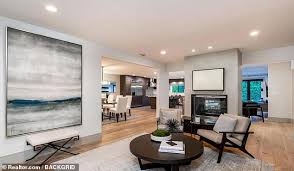 Dj steve austin quarantine deep and soulful house mix 2020 part 1. Stone Cold Steve Austin Puts One Of His Two Marina Del Rey Homes On The Market For 3 595m Daily Mail Online