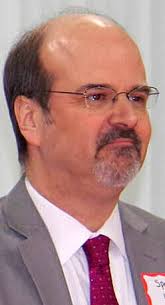 Judge dies of complications from COVID