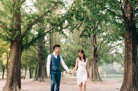 Tentu saja gambar daun ganjah kartun keren memang sudah banyak dicari oleh orang di internet. Tren Untuk Pre Wedding Forest Gallery Pre Wedding