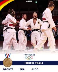 Jun 13, 2021 · the mixed team event brings an extra sparkle to the world championships, with a different kind of energy, a rhythm that brings the whole stadium into voice, as national pride becomes louder than at any other time in the championship. 69few55ykvyadm