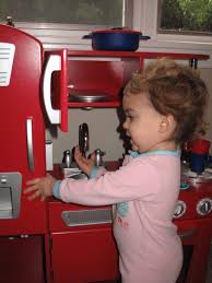 kidkraft vintage play kitchen red