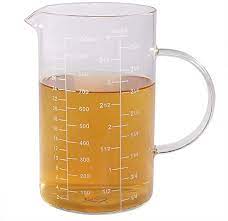 Amazon Com Glass Measuring Cup Insulated Handle V Shaped Spout 77l High Borosilicate Glass Measurin Glass Measuring Cup Measuring Cups Borosilicate Glass
