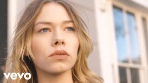 Kitty, Daisy & Lewis