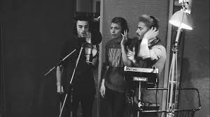 Ver todas las canciones de juan carlos baglietto. Joaquin Baglietto Hijo De Juan Carlos Ahijado De Sabina Y Rockero Premiado La Nacion