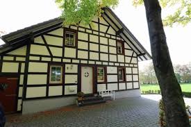Energieausweis der energieausweis liegt seitens des anbieters noch nicht vor. Haus Zum Verkauf 52152 Simmerath Rollesbroich Mapio Net