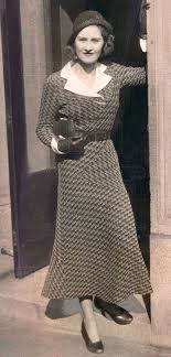 Moda e bellezza negli anni '20 e '30. Pin Di Eleonora Mercuri Su Anni 30 Moda Anni 30 Abiti Vintage Moda