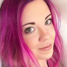 Above the Sea: A Little Mermaid Retelling (Fairy Tales Reimagined): Burton,  Laura, Cal, Jessie: 9798429173634: Amazon.com: Books