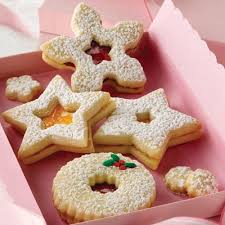 Linzer Sandwich Cookies Linzer Cookies Recipe Sandwich Cookies Cookies