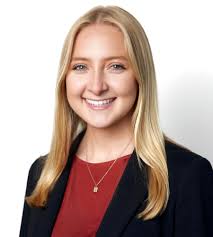 Emma Starnes's Instagram, Twitter & Facebook