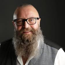 I've always loved this video. One leader is there to be served while the…