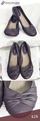 Dress Barn Brown Wedge Wide Width Shoes Perfect For The Office Or Your Work Wardrobe Excellent Preowned Condition No Majo In 2020 Brown Wedges Wide Width Shoes Shoes