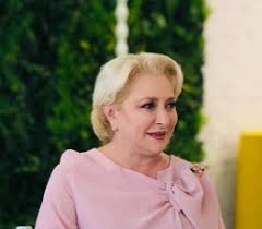 Mugur isarescu — mugur isărescu mugur isărescu 60e premier ministre. Viorica DÄƒncilÄƒ Va Fi Consilier Pe Strategie Al Guvernatorului Bnr Mugur IsÄƒrescu