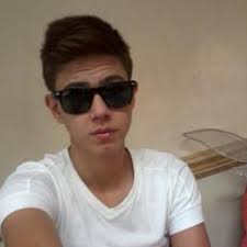 Cliff Hogan (@ClifffHogan)