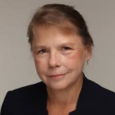 From today, I will be working for myself for one day a week. It is  extremely exiting to share the next step