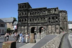 Christus errichtet, als kaiser marc aurel das imperium regierte. Die Top 10 Sehenswurdigkeiten In Trier Aktuelles Die Jugendherbergen In Rheinland Pfalz Und Im Saarland