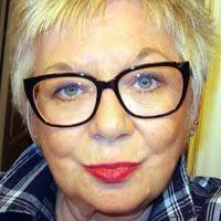 Debbie Tremblay's Instagram, Twitter & Facebook