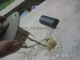 Pasti banyak kali semasa memandu anda akan terfikir tentang tolok minyak atau 'fuel gauge' anda. Tacra S Diy Garage Float Aka Pelampung Minyak