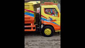 Dump truck adalah salah satu armada dalam konstruksi yang memiliki berbagai fungsi. Truk Dump Modifikasi By Parikesit Kebumen Grup Youtube