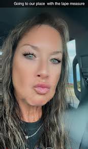 Kadie Lynn Roberson Got a new ride The color and style suit her so well