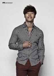 Singer and entertainer kim jong kook will be taking on his first drama challenge with the anticipated and upcoming kbs drama producer. Kim Jong Kook Wallpapers Wallpaper Cave