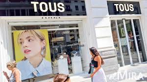 Clip sex chesterkoong her petite body makes it such a