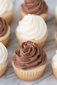 Classic White Cupcakes Classic Cupcake Recipe White Cupcake Recipes Cupcake Recipes