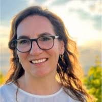 Amanda Czech's Instagram, Twitter & Facebook