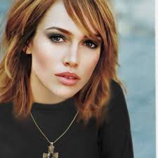 Anna Bondareva's Instagram, Twitter & Facebook