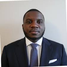 Guess who finally got their Bachelor's degree....