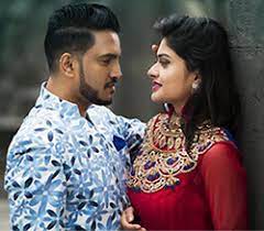 Maa hada asha da sanda rura gala me pini sira adara seya mawa pawila edi me lesina pa nagala hima seetha pini matha sarisarana. Kadhal Devathai Song Lyrics