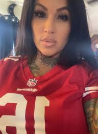 Where the niner fans at? Check in!