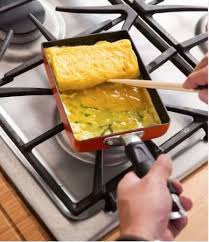 Iron Chef Morimoto S Step By Step Guide To Making The Perfect Japanese Omelet Tamagoyaki Recipe Japanese Omelet Food