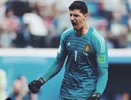 Latest on real madrid goalkeeper thibaut courtois including news, stats, videos, highlights and more on espn. Thibaut Courtois Fifa 21 Fut Squad Includes Five Icons Earlygame
