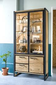 Tasteful Interior Design Ideas With Wood And Color The House In 2020 Industriedesign Mobel Mobeldesign Industrie Mobel