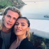 Alman kaleci loris karius ile oyuncu sophia thomalla'nın aşk yaşadığı biliniyordu. Sophia Thomalla Loris Karius Heiss Sportlich Und Verliebt Gala De