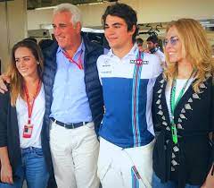 Lance stroll vermögen, gehalt, hauser und autos. Claire Anne Stroll Wiki Age Lawrence Stroll Wife Net Worth Family Bio