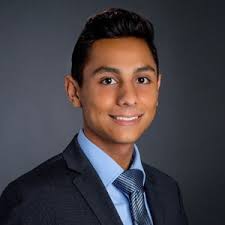 Programmable Tools for Teaching Data Literacy in Social Studies Classes