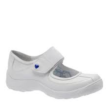 Pin On Uniformes De Enfermeras