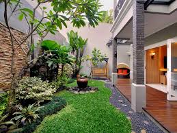 82 contoh model rumah minimalis terbaru 2017 yang elegan dan modern. Leons Tour And Travel 35 Desain Terbaru Taman Rumah Minimalis 2017 Desain Rumah Minimalis Taman Minimalis Di Lahan Sempit 35 Desain Terbaru Taman Rumah Minimalis 2017 Desain Rumah Minimalis Taman Minimalis