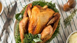 Allen smith creates a gorgeous thanksgiving dinner where pumpkins, gourds, boxwoods and delights from. Thanksgiving Dinner Cost Up 14 In 2021 Annual Survey Finds